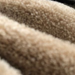 Meet your Posher, Raquel